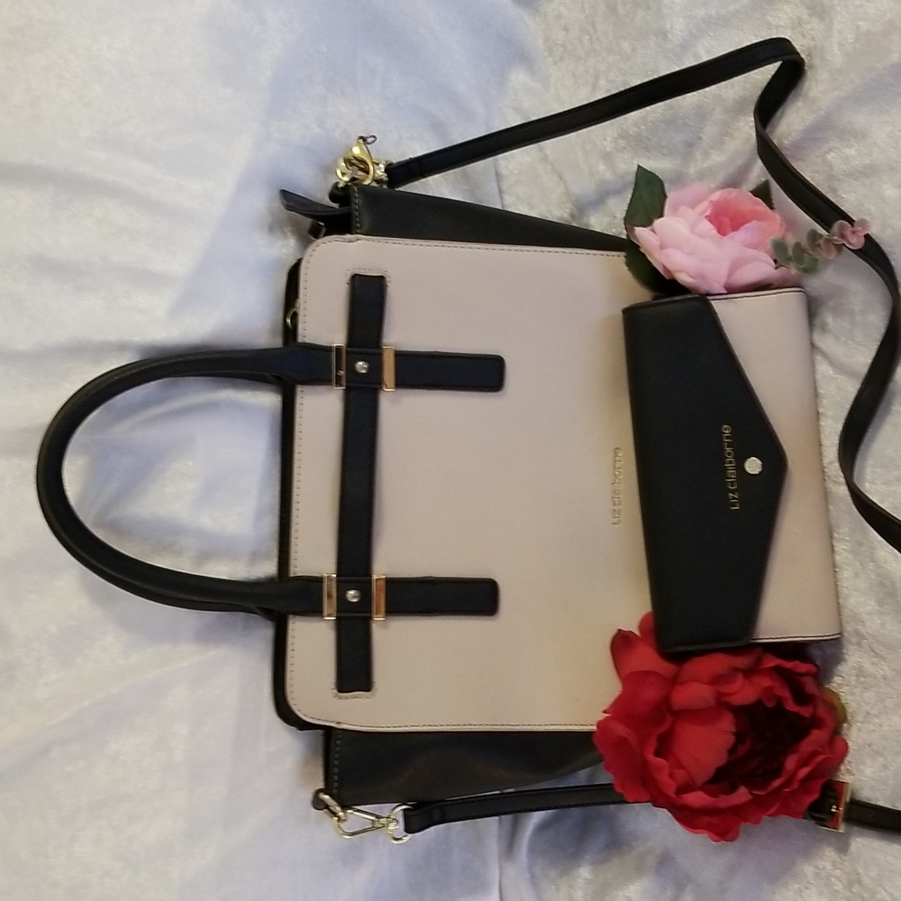 Shoulder bag and matching wallet